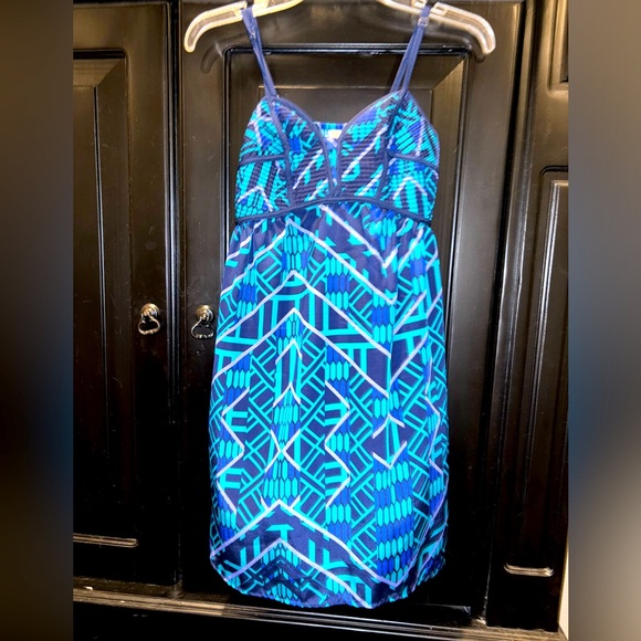 Adorable sundress - Picture 1 of 4
